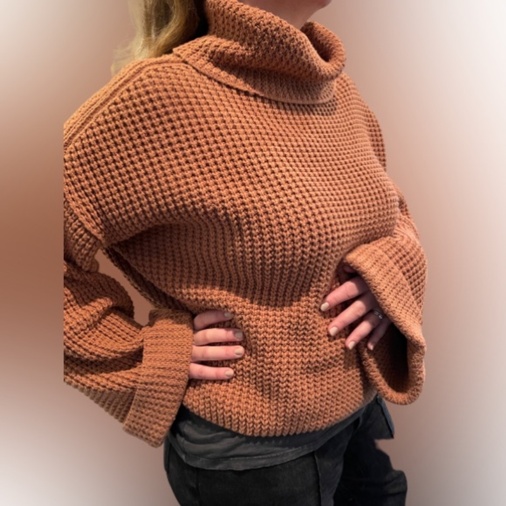 Free People Urban Outfitters Terra Cotta bell sleeve sweater